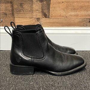 Ariat Men's Classic Black Chelsea Boots
